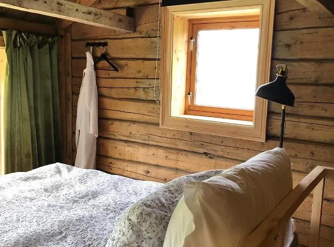 Stokke Gard Burglamping Kemp